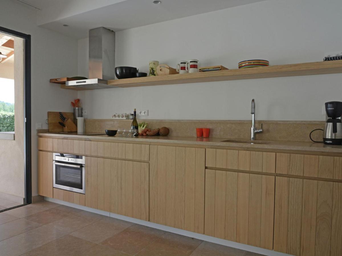 Vibrant Villa In Malauc Ne With Private Garden Malaucène المظهر الخارجي الصورة