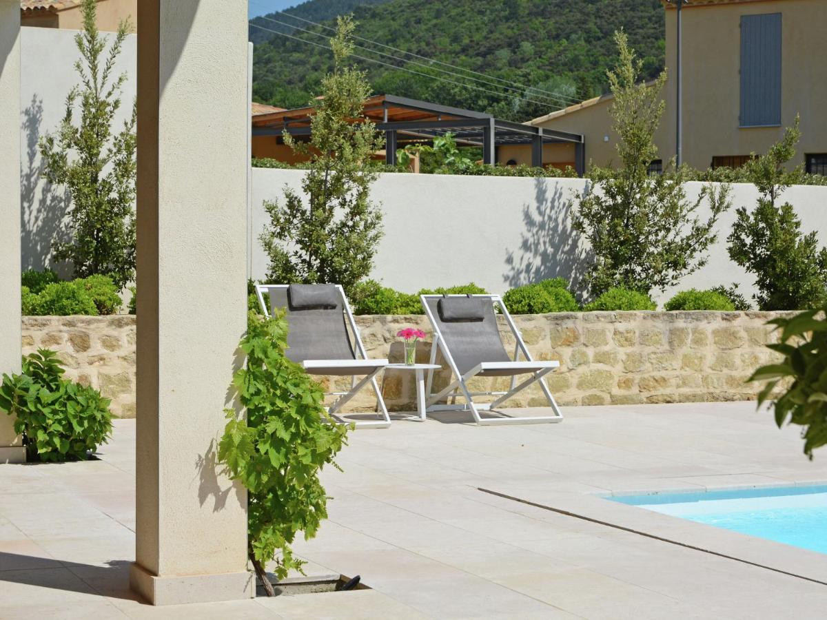 Vibrant Villa In Malauc Ne With Private Garden Malaucène المظهر الخارجي الصورة