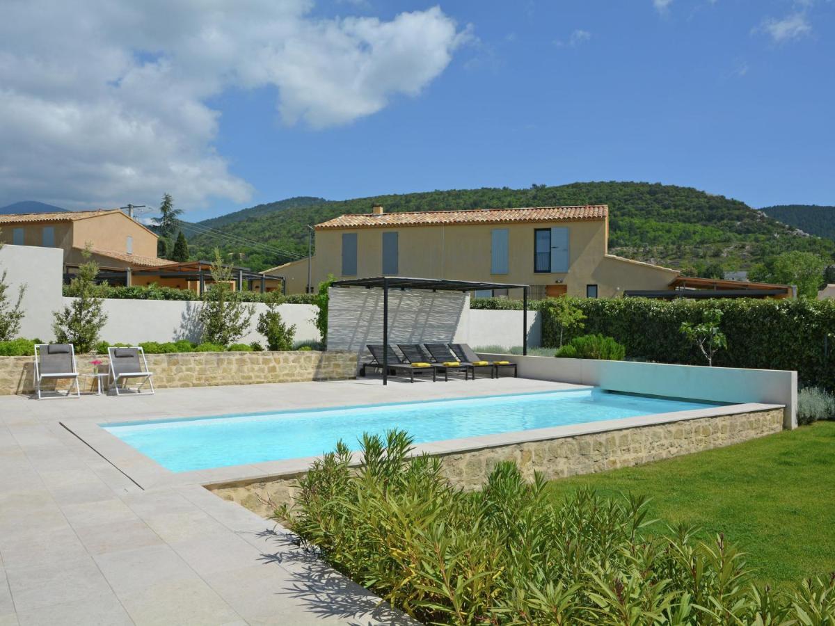 Vibrant Villa In Malauc Ne With Private Garden Malaucène المظهر الخارجي الصورة